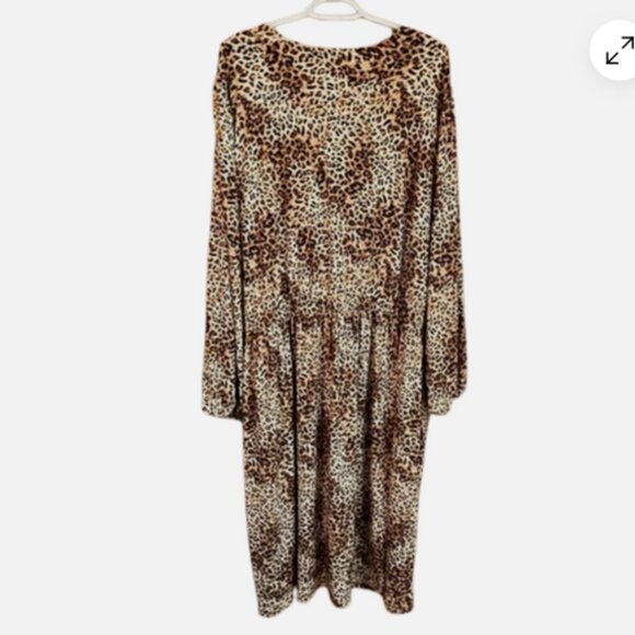 Women's Plus Size 30/32 Lane Bryant Leopard Print Knit Dress - Picture 4 of 6